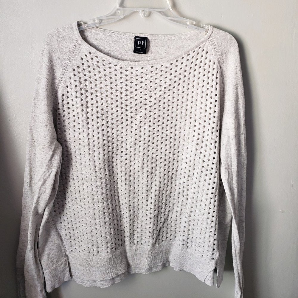 Gap lightweight Gray crew neck sweater